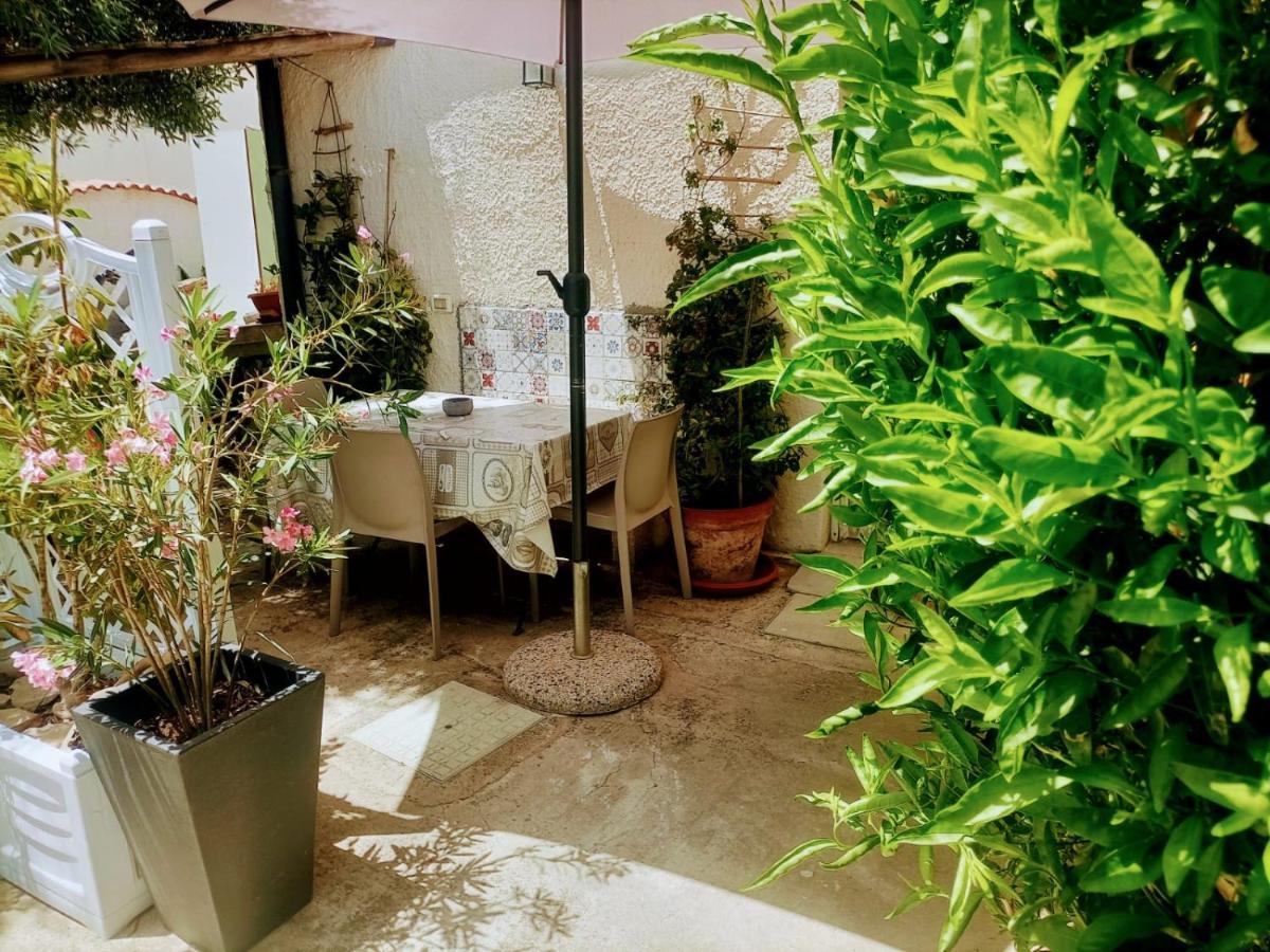 Casa Degli Oleandri Hotel อัลคาโม ภายนอก รูปภาพ